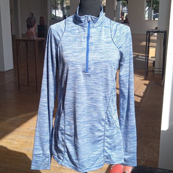 Tops - Blue and white long sleeve athletic top